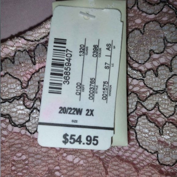 Stunning Floral Lace Top with Attached Pink Tank - Christopher & Banks, 2X - Picture 6 of 7
